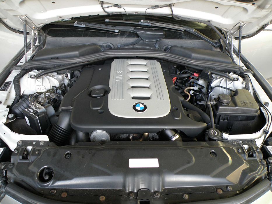 BMW Serie 5 530 D E60