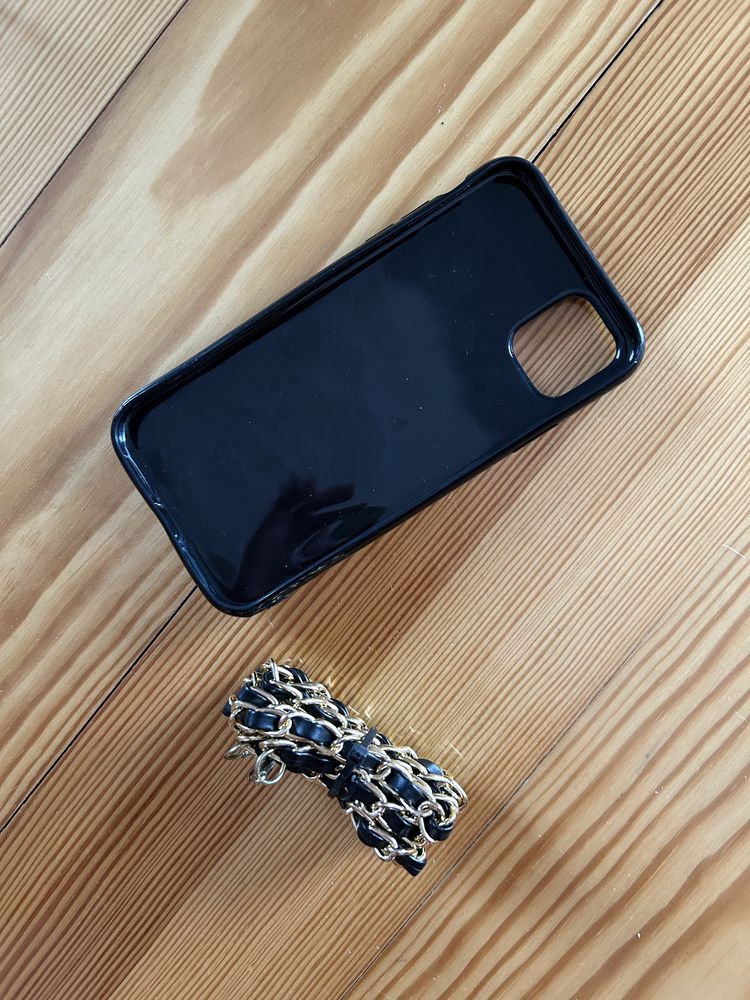 Nowy case IPhone 11