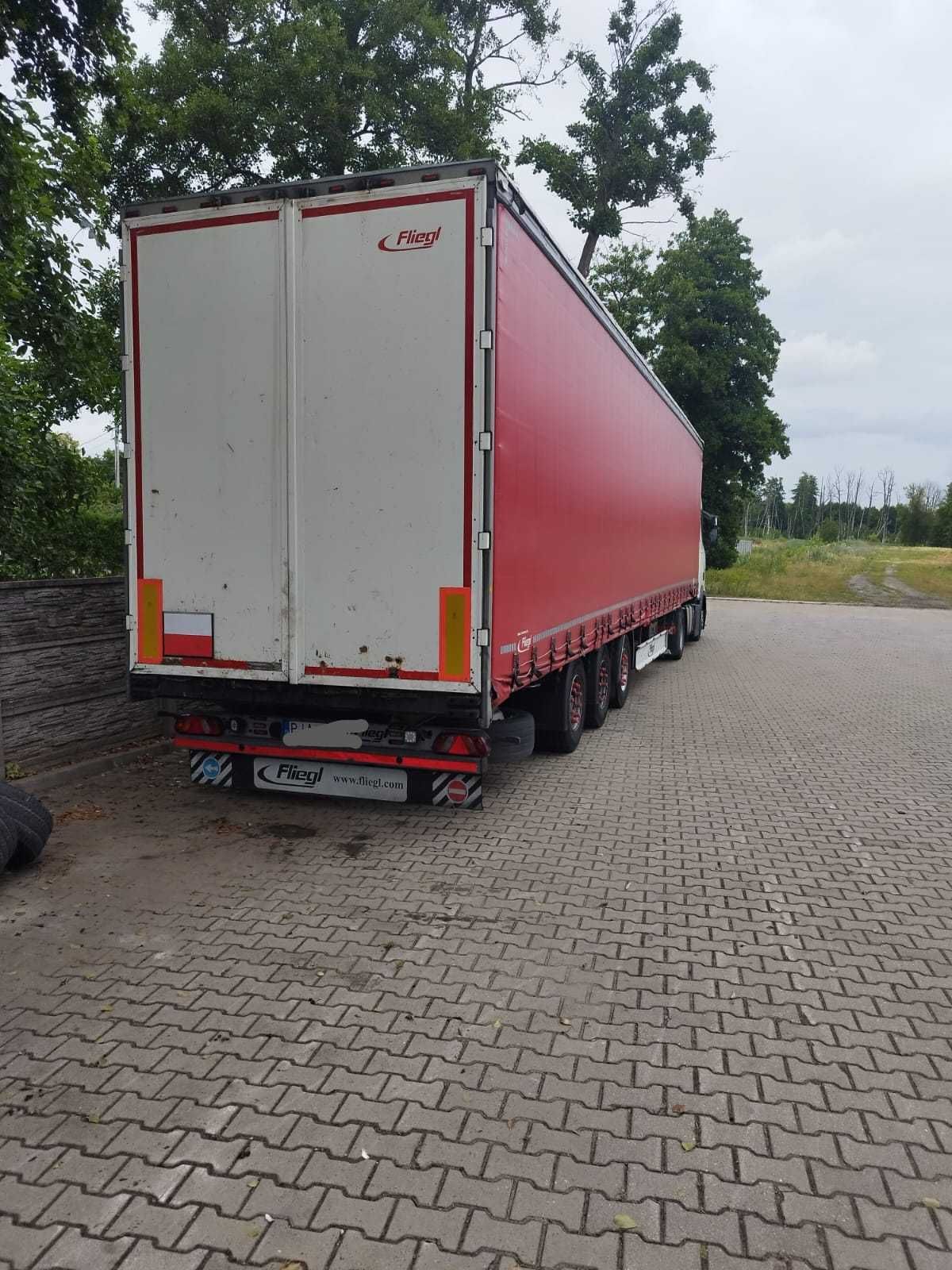 Naczepa Fliegl mega 2017