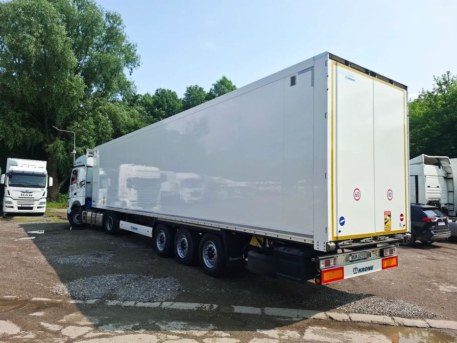 Krone Izoterma  Super Stan Mały Przebieg Pół MEGA