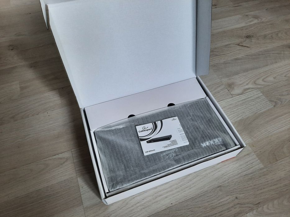 Розгалужувач (splitter)HDMI сигналу Cablexpert DSP-8PH4-03 на 8 портів