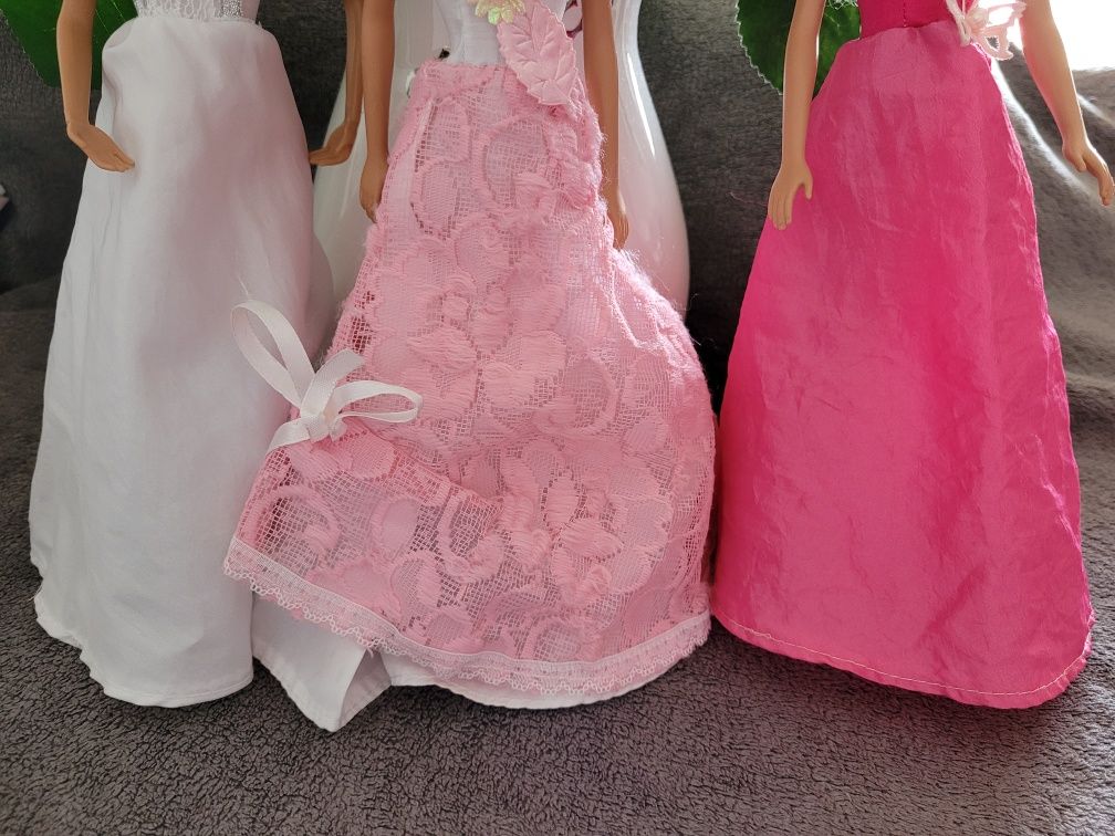 zestaw nr 8 suknia dla lalki Barbie