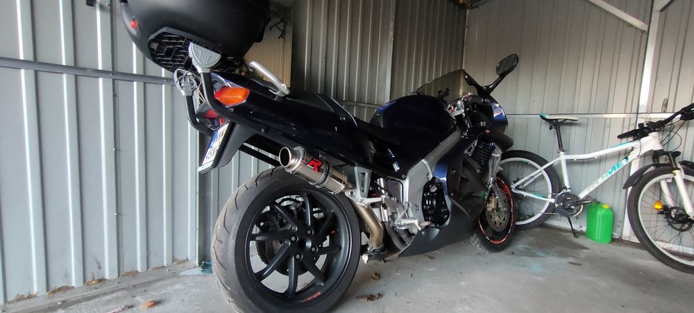 Sprzedam hondę vfr 750 rc36ll rozrząd na kołach zębatych