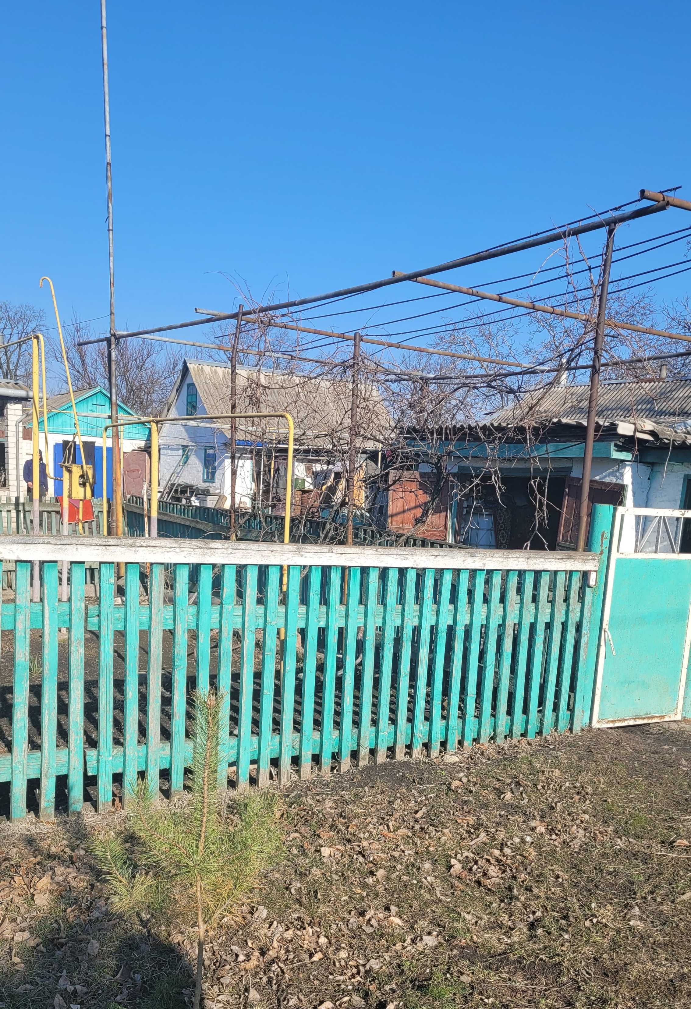 Продається будинок (не здається, живуть власники будинку)