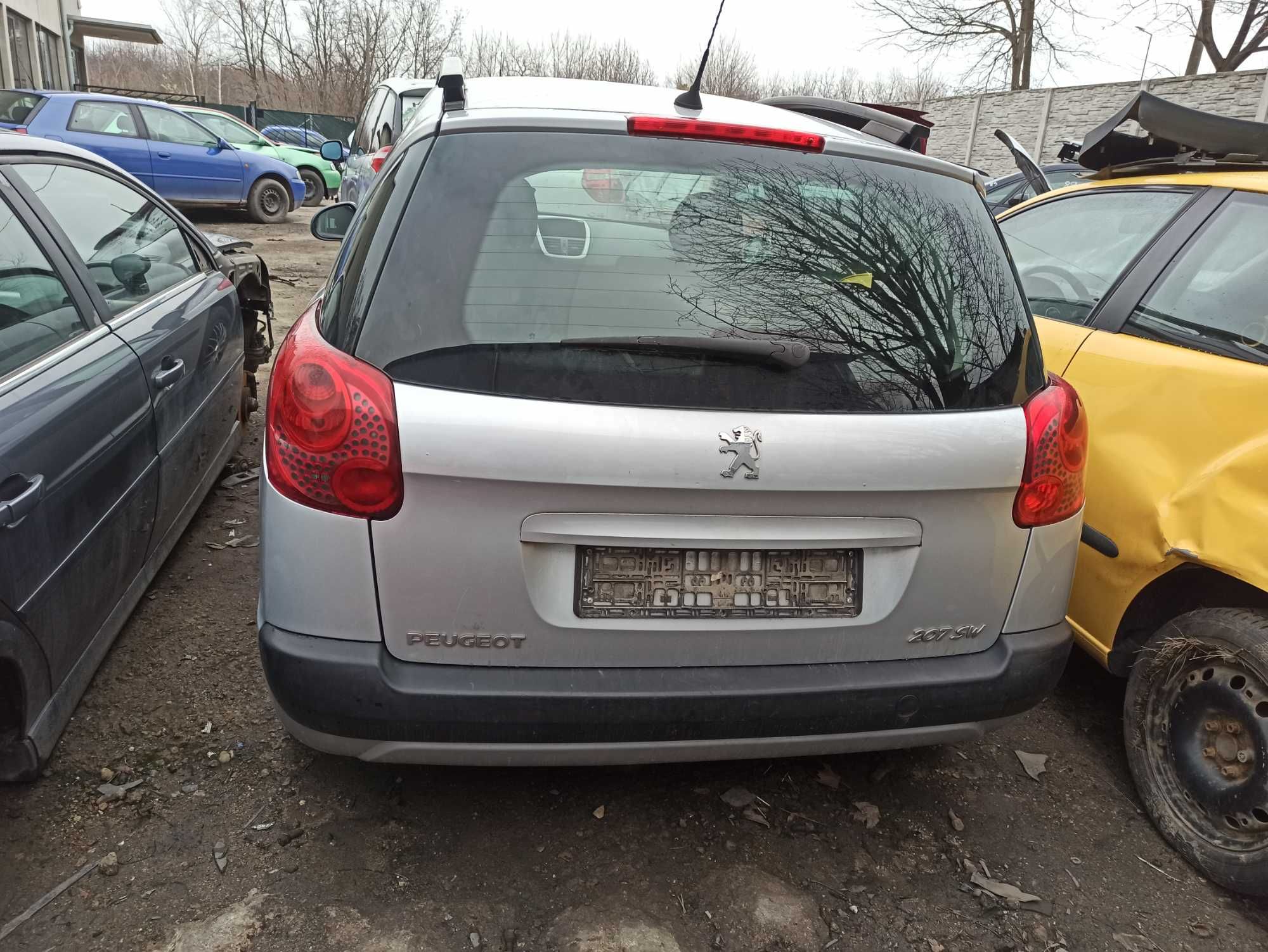 Peugeot 207 sw samochody na części!