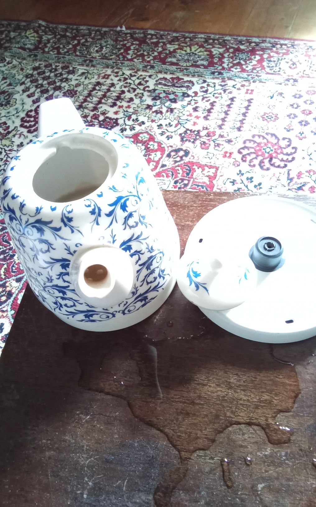 Чайник электрический в керамике