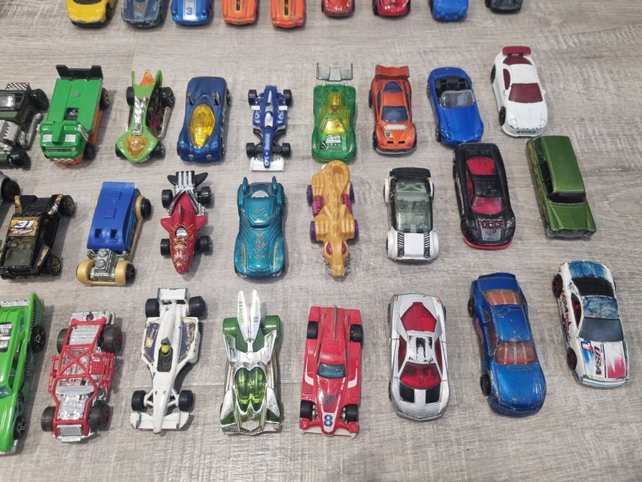 Машинки Hot Wheels, Welly