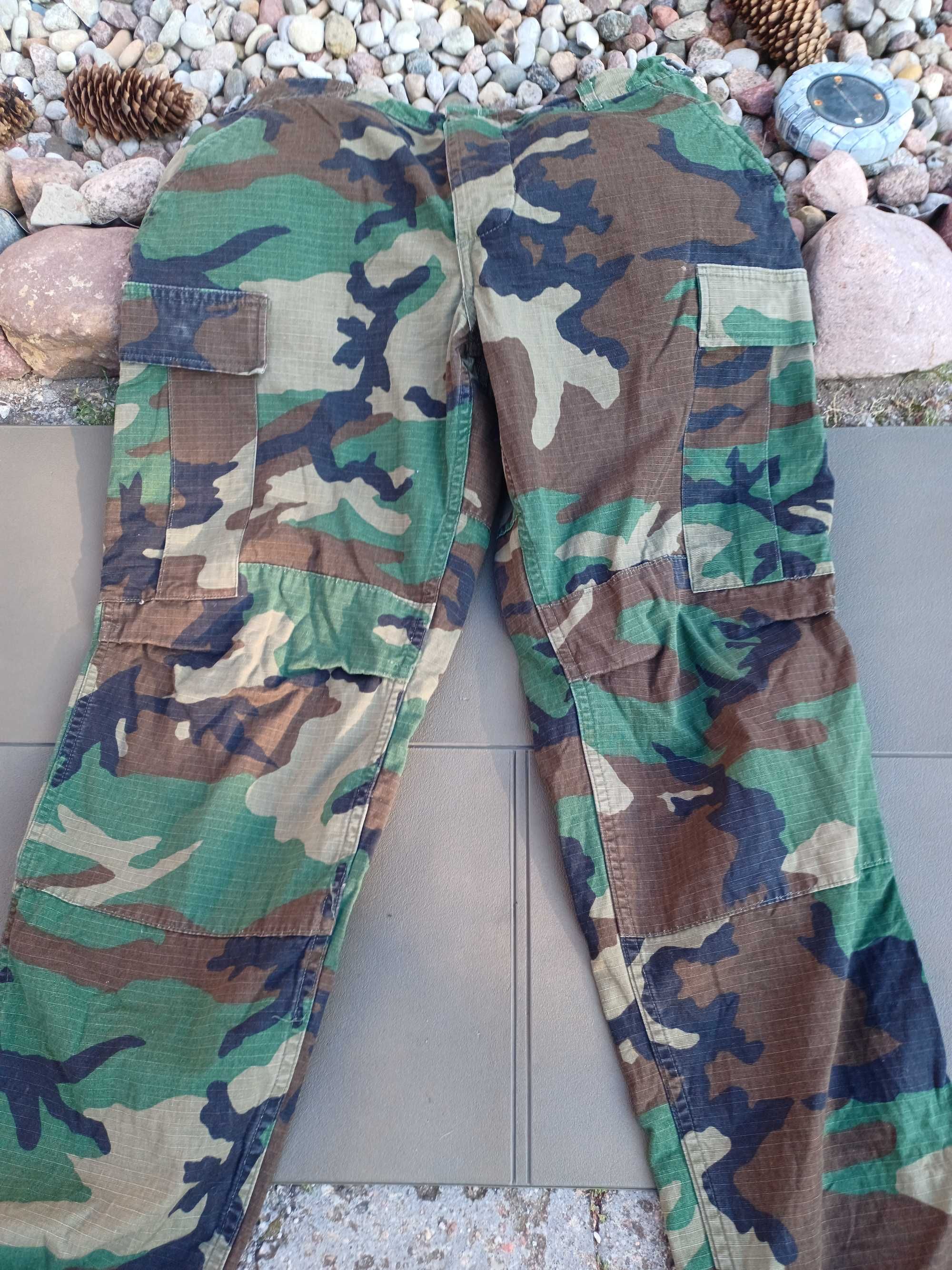 Spodnie wojskowe US Army woodland M/S