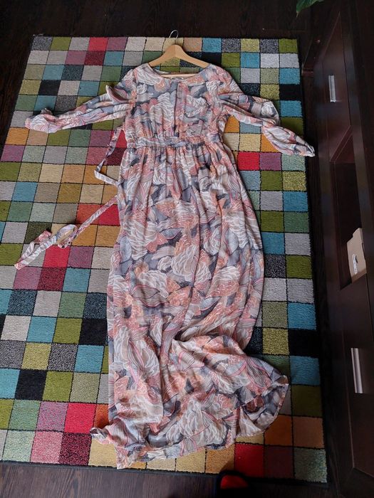 Продам ніжно рожеве шифонове плаття максі