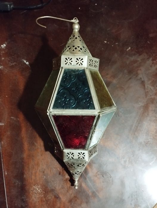 Metalowy lampion orientalny