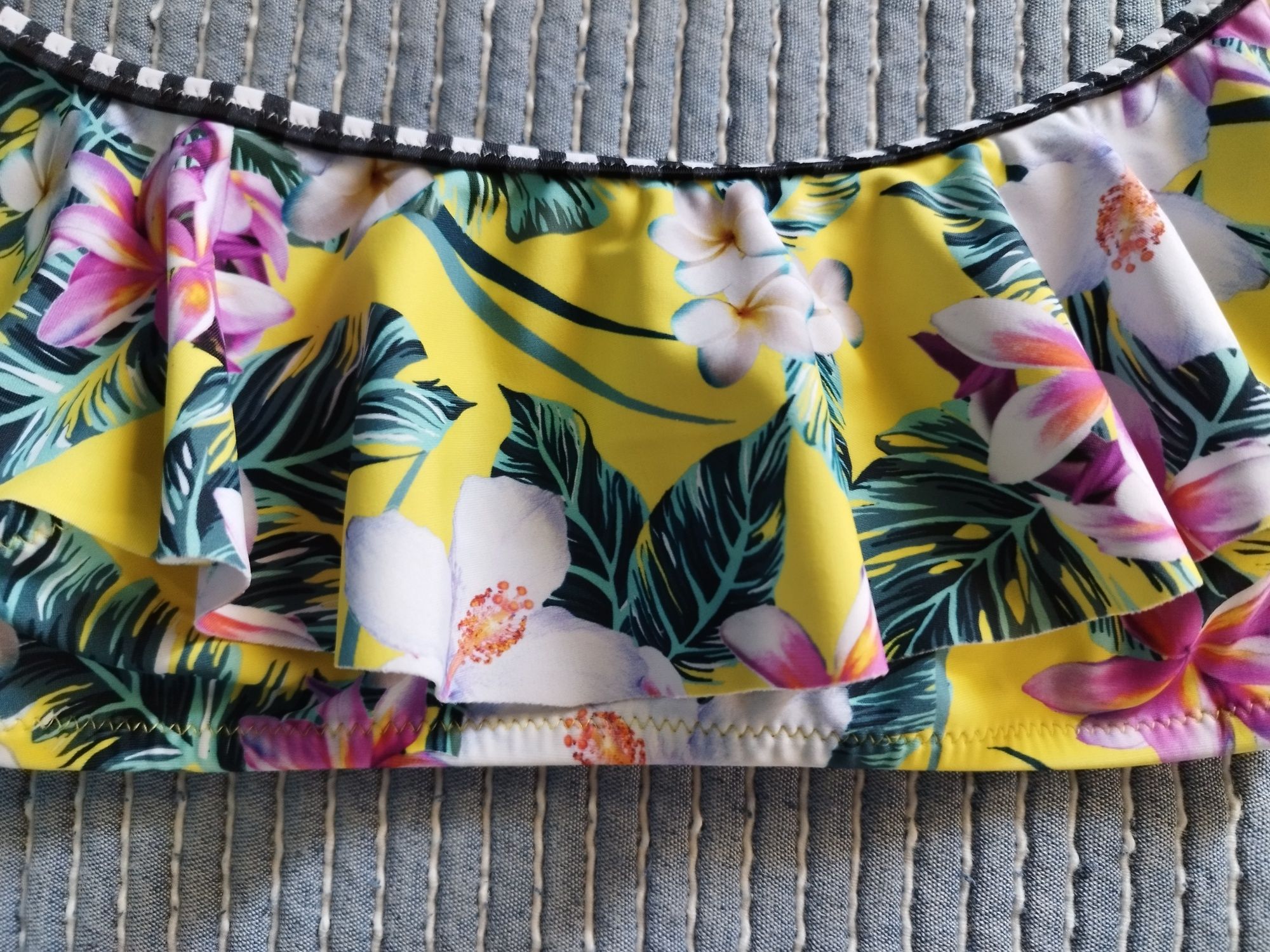 Bikini da River Island, tamanho 5-6 anos
