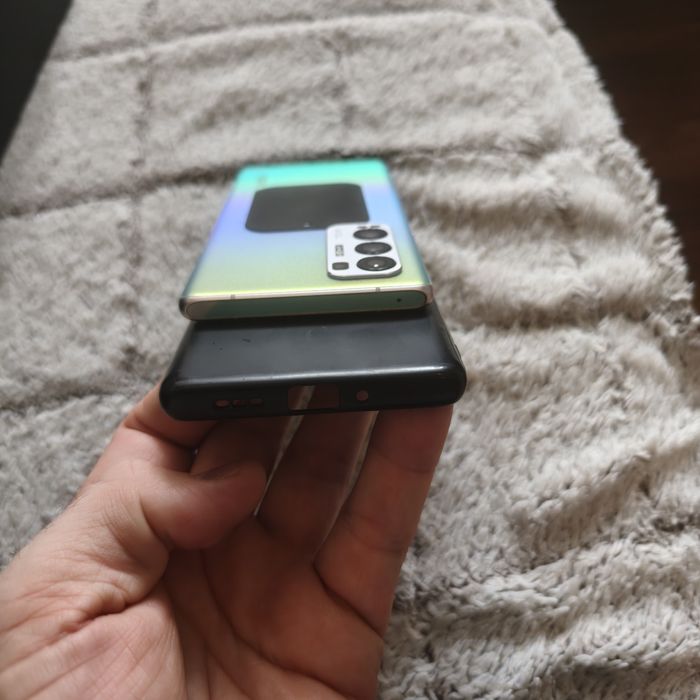 Sprzedam oppo find x3 neo 12/256  stan oceniam 9/10