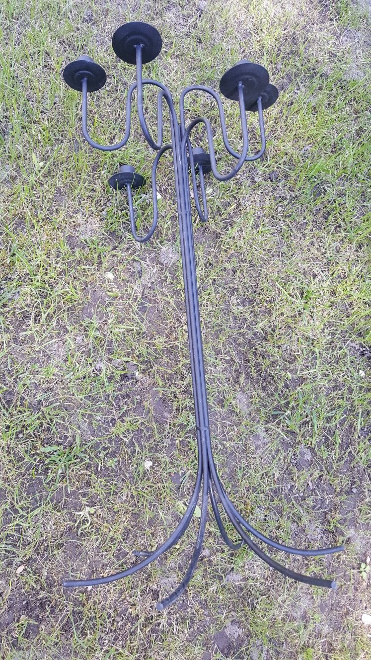 Świecznik kuty metal 70cm d 35 cm