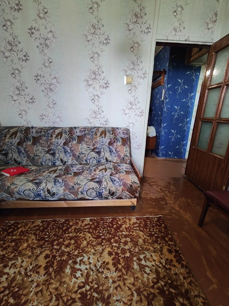 Сдам 2 комнатная квартира Залютино. Оплата 4000 грн.