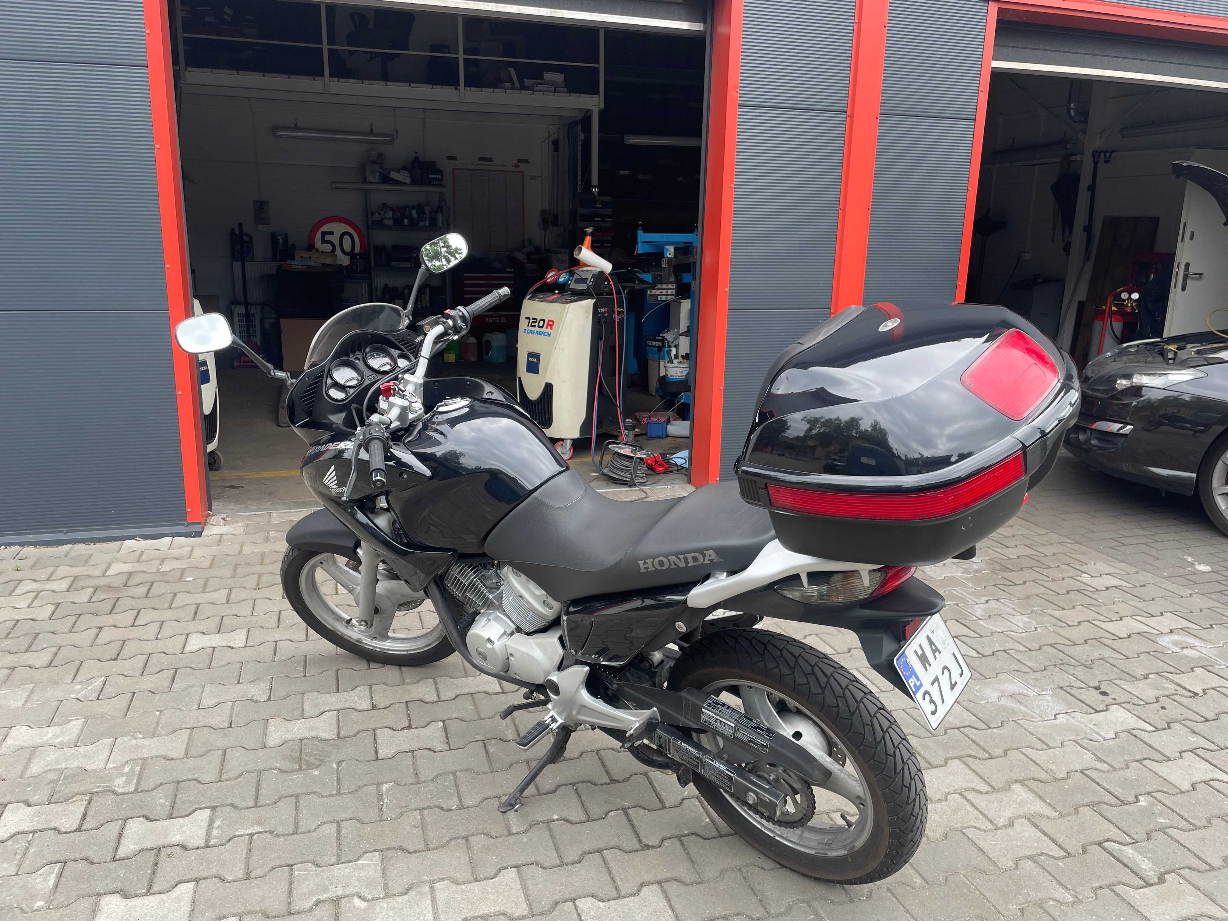 Honda Varadero 125ccm 15KM polift, wtrysk paliwa, B, A1 - bezpośrednio