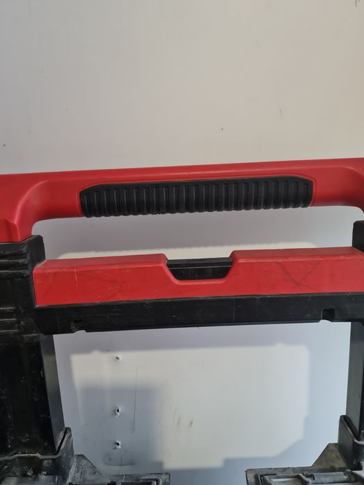 Чемодан-тележка-кейс Milwaukee  PACKOUT