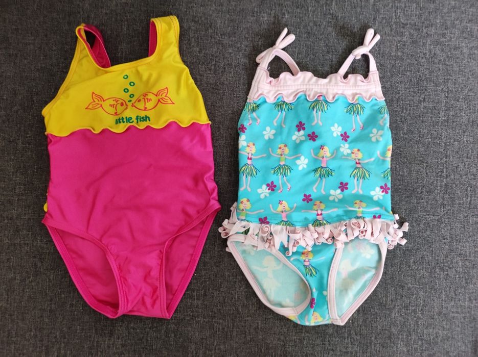 Stroje kąpielowe dla maluszka w rozmiarze 3-6 miesięcy