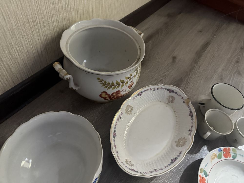 Срочно Продам різний посуд багато