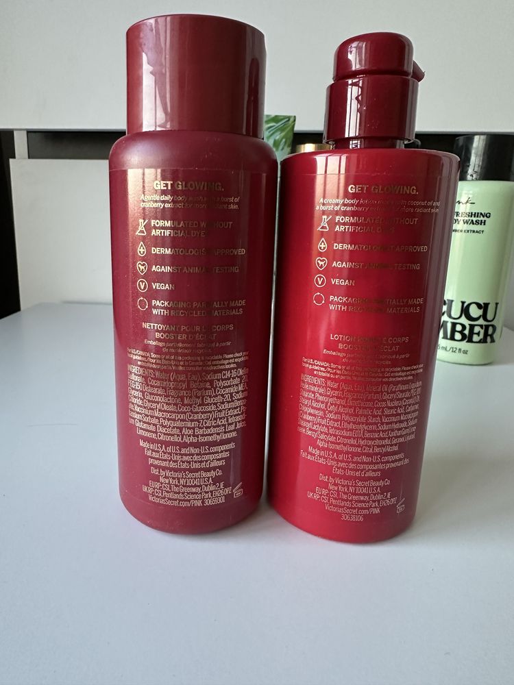 Набір гель для душу  і лосьйон victorias secret cranberry