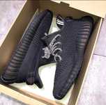 Buty Damskie Adǐdas  Yeezy350 Black Rozmiar.44