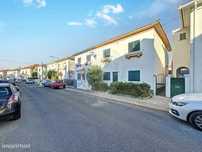 Moradia T4 para venda