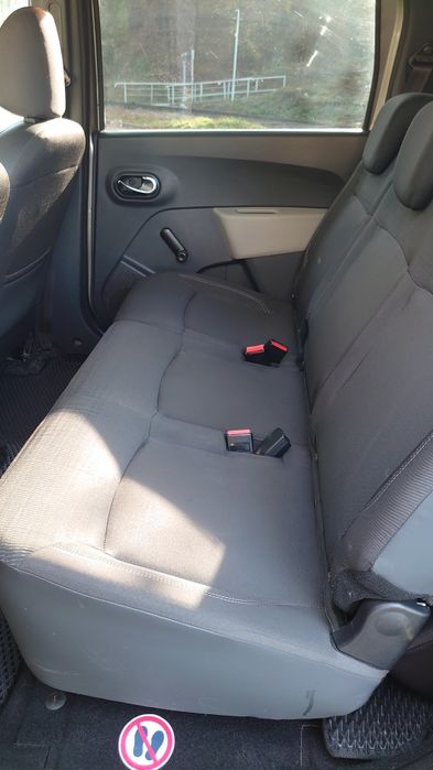 Dacia Lodgy 2012 • 7 місць • ГБО 4 покоління