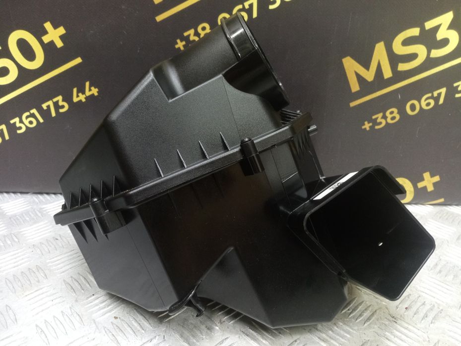 Корпус повітряного фільтра BMW X5 G05 БМВ Х5 Г05  воздушного фильтра