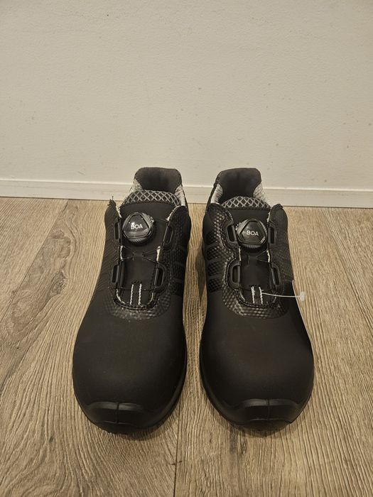 Bota de biqueira de aço novas tamanho 39