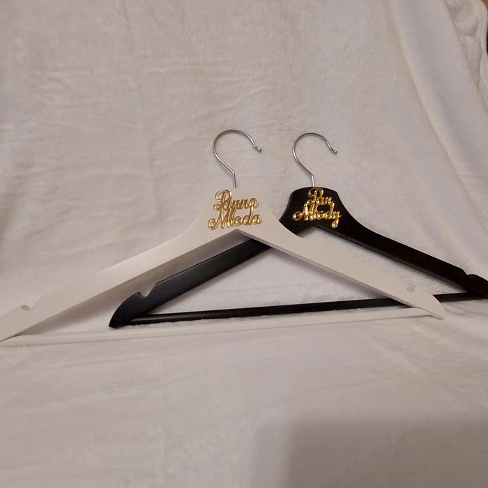 Wieszaki ślubne na ślub