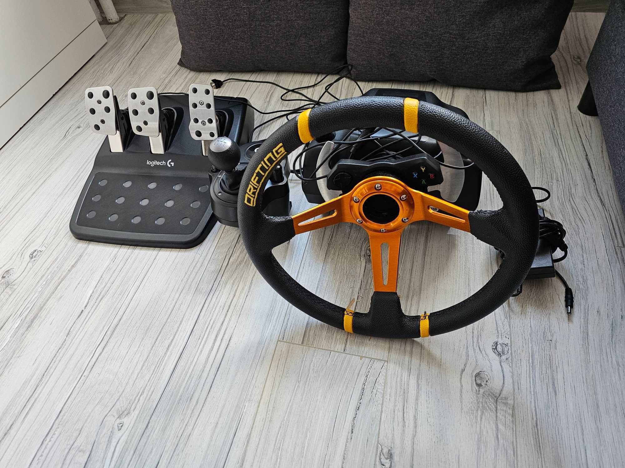 Zestaw Logiteh + shifter i niwa driftowa obręcz