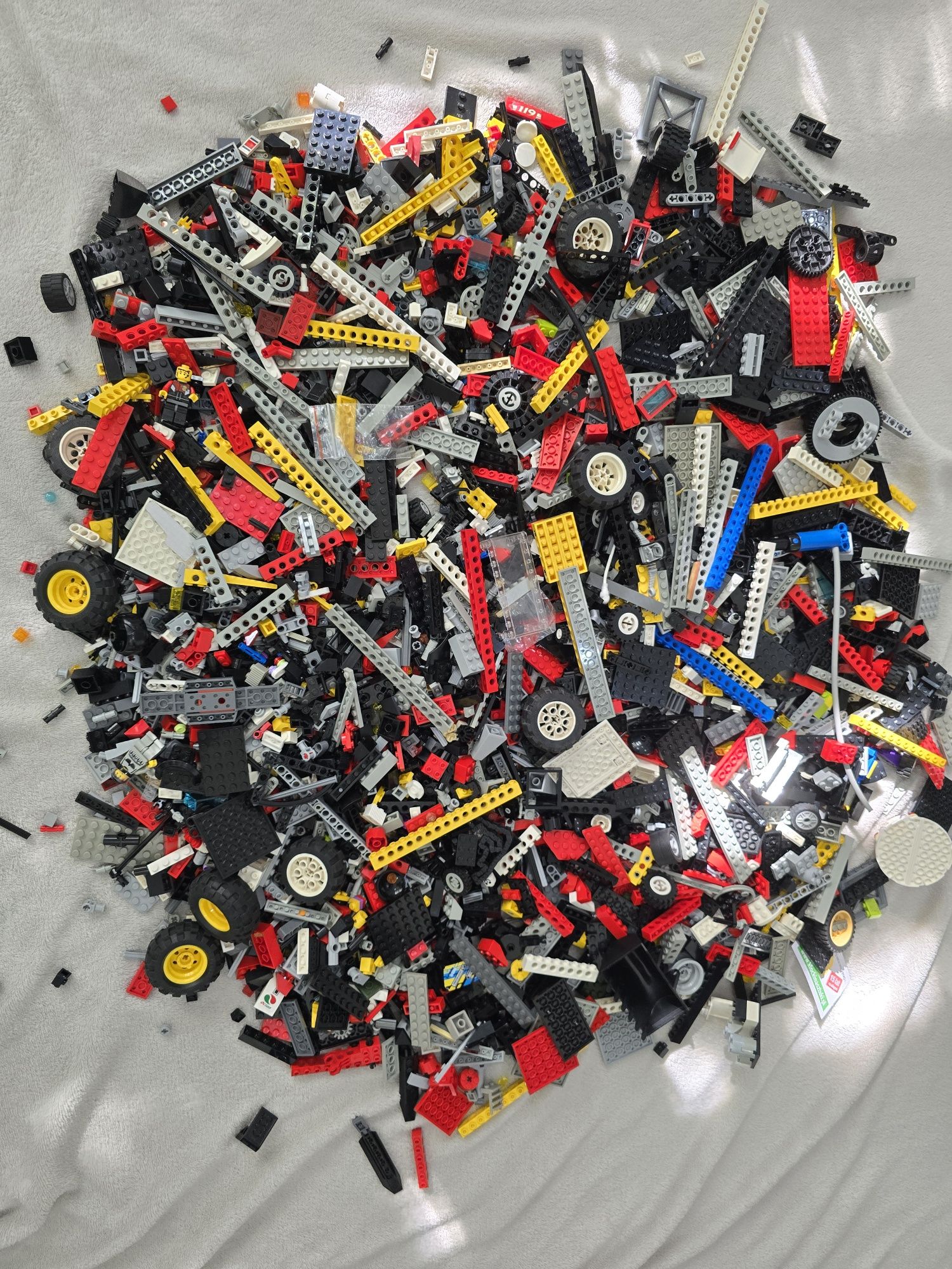 Sprzedam klocki lego technic