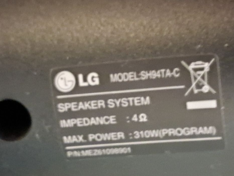 Kolumny LG do kina domowego.