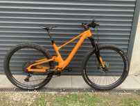 Rower trail enduro Scott spark 970 rock Shox shimano Stan BDB