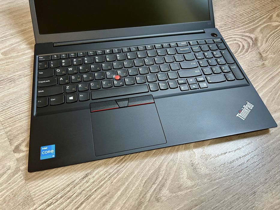 Lenovo ThinkPad E15 Core I3/16Gb/256Gb/IntelUHD/15.6/Як новий