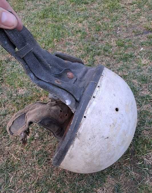 Stary kask motocyklowy   PRL