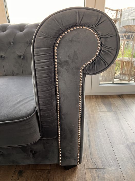 Komplet wypoczynkowy plus 6 krzesel