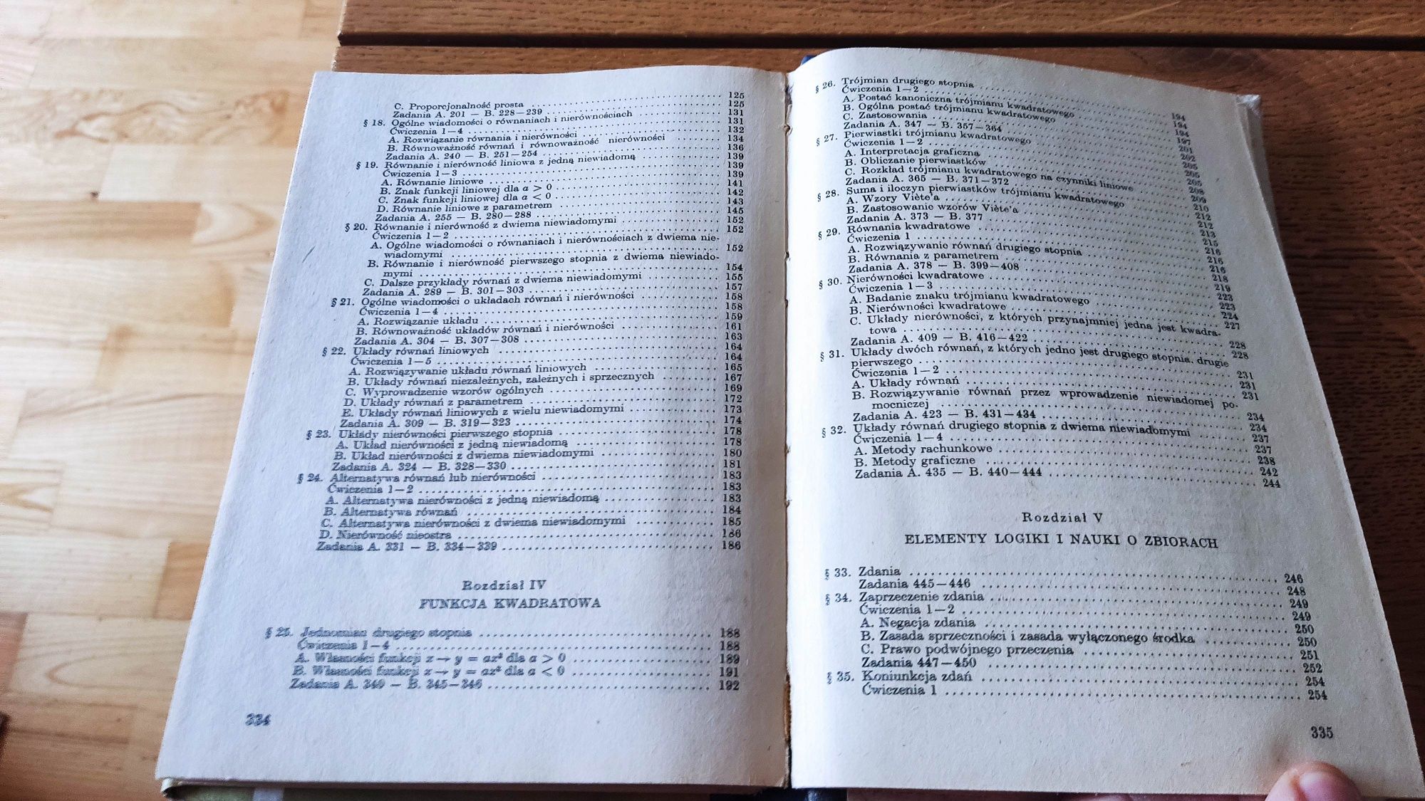 Algebra kl. I technikum i LZ 1984