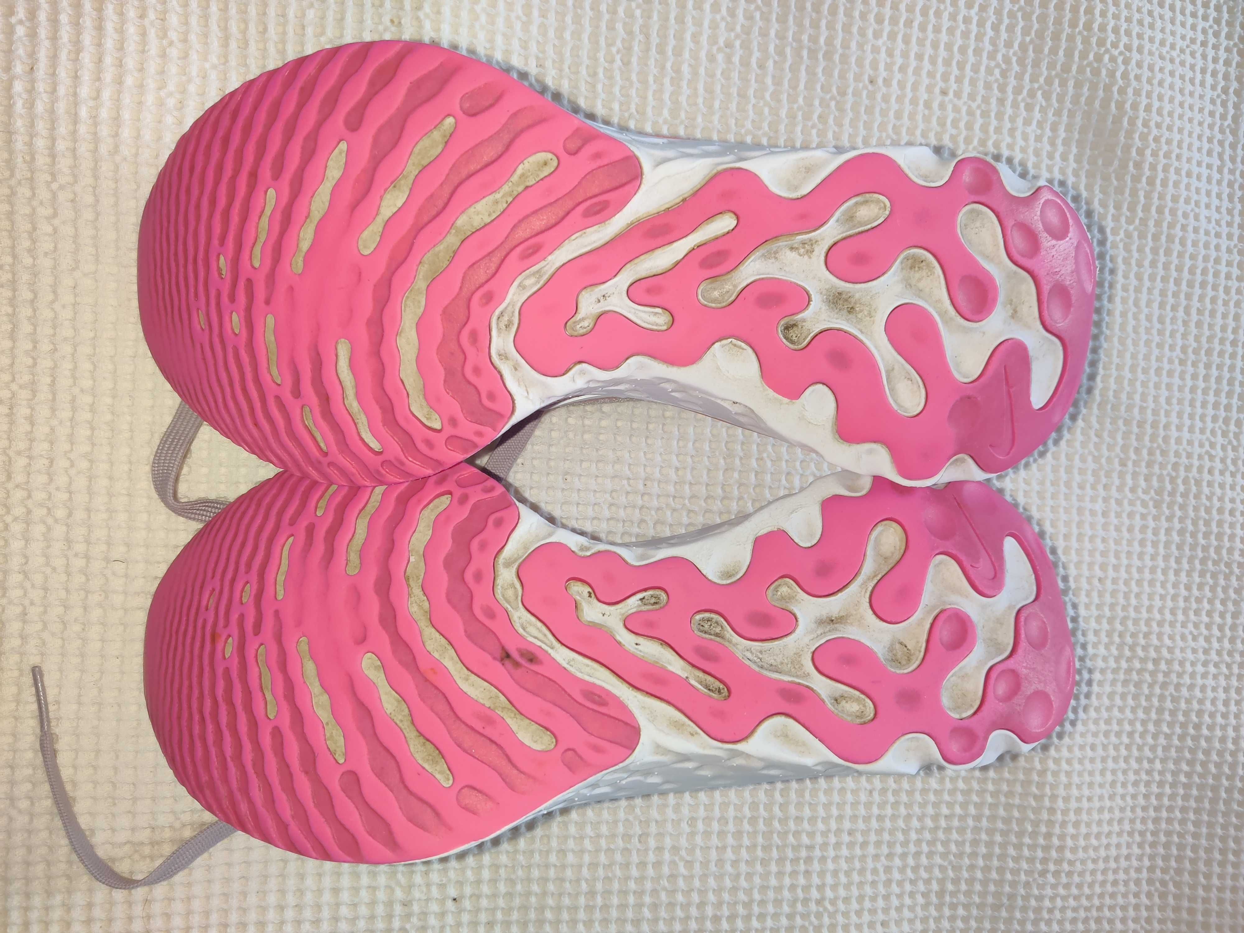 Ténis corrida Nike Infinity Run - tamanho 40