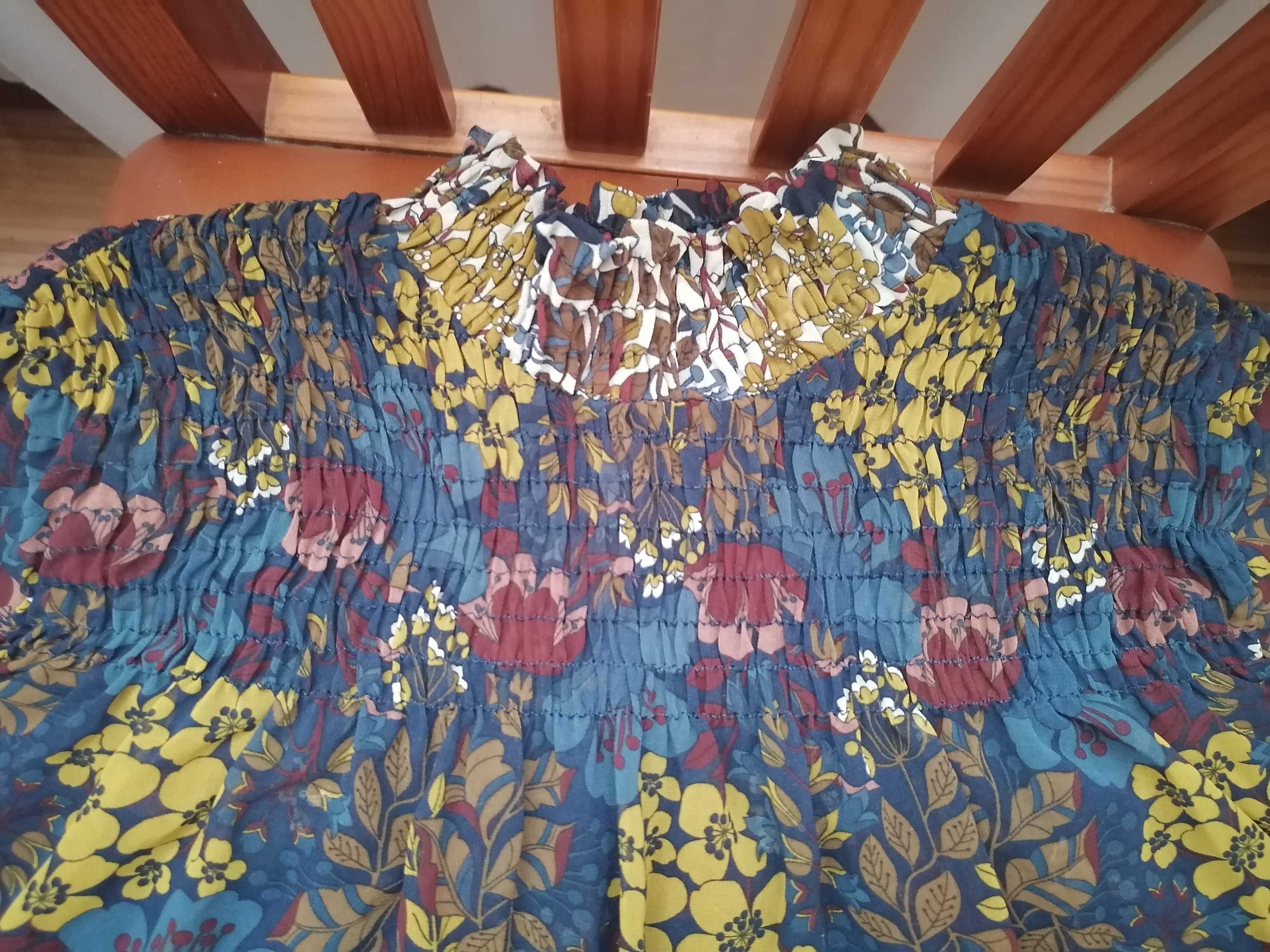 Blusa fina transparente de flores elegante com franzidos tam M Zara