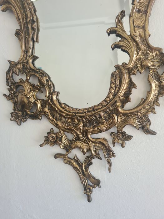 Espelho vintage, moldura em metal