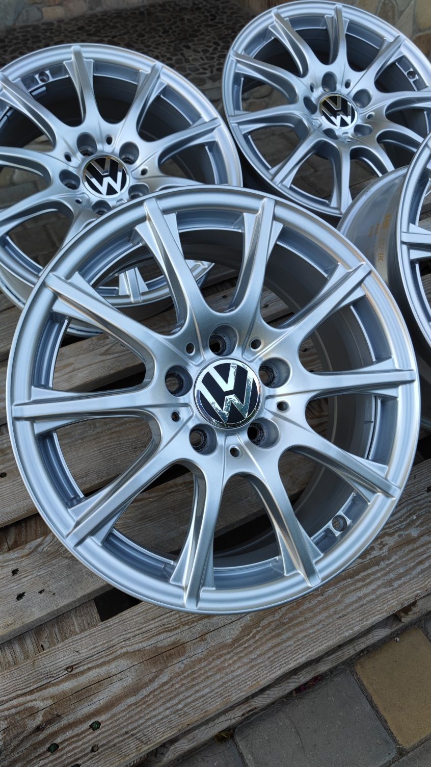 5x112 VW Jetta •Passat B6 B7•B8•Golf Audi A4 W205 W204 W 212 Диски