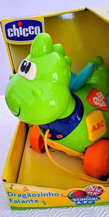 Dragãozinho falante da Chicco
