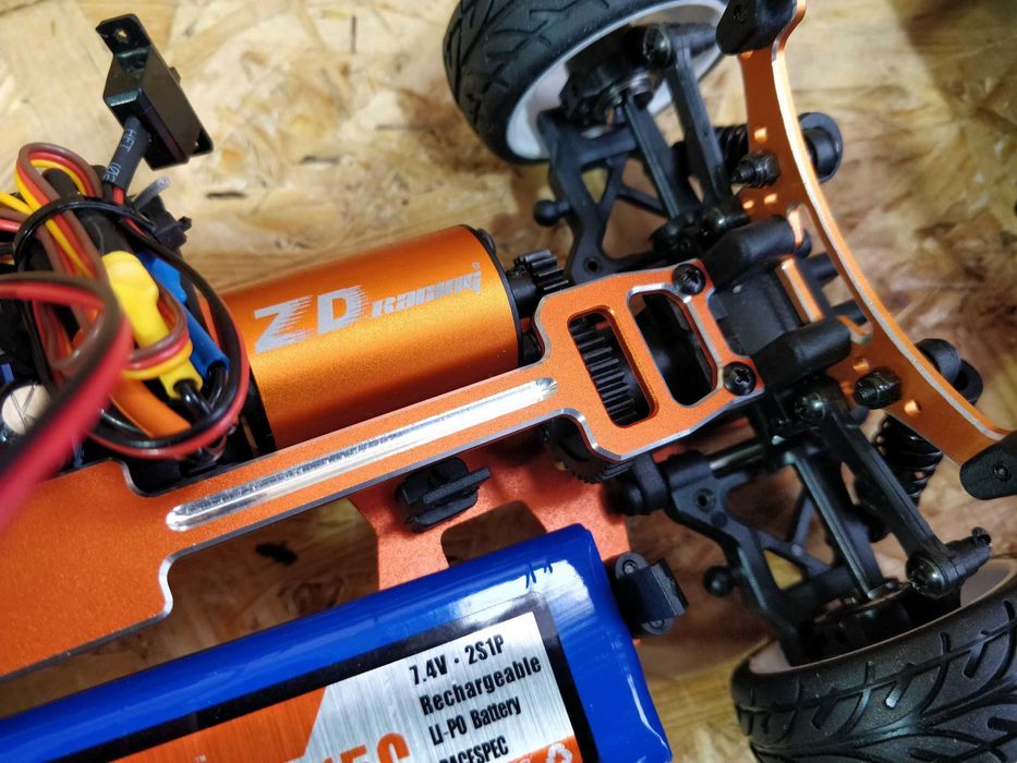 RC машинка дрифт ZD Racing Rocket Brushless 1/16 Нова дріфт
