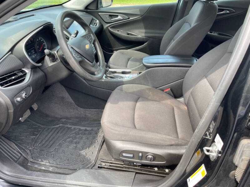 2022 Chevrolet Malibu LT