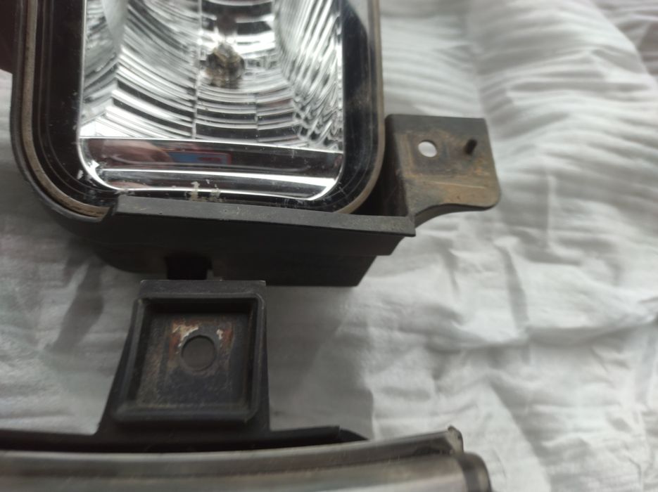 Оригінальна фара Toyota Land cruiser 100