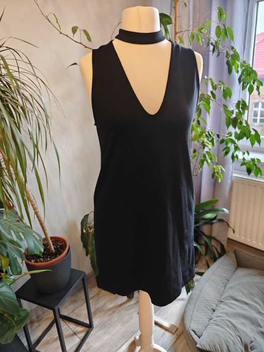 Czarna sukienka Zara pod szyją pasek weselna komunijna letnia retro