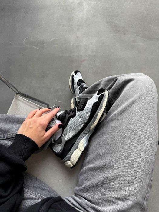 Кроссовки  Asics Gel-NYC 1090 Black Ivory Grey/Кросівки Жіночі Асікc