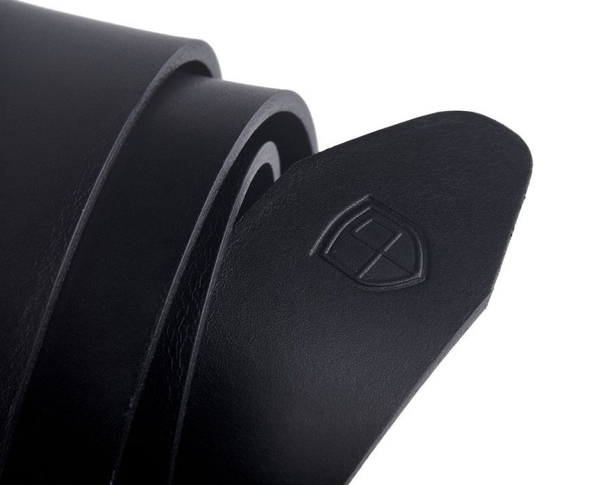 skórzany pasek z czarną, metalową klamrą - peterson