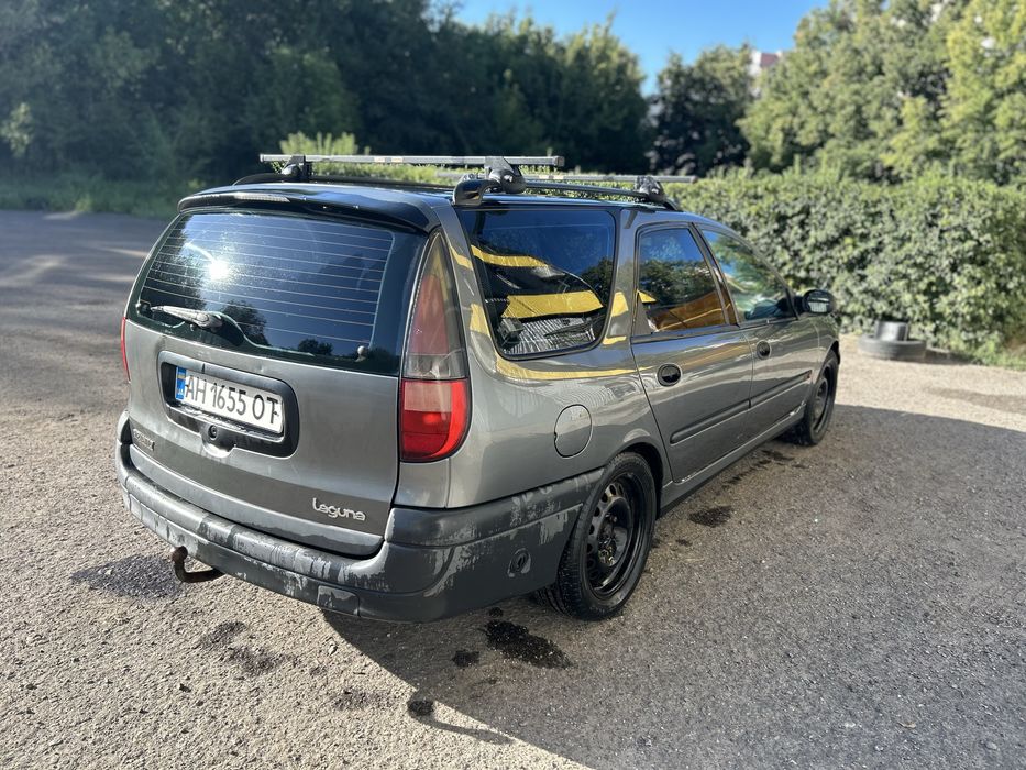 Renault Laguna 1