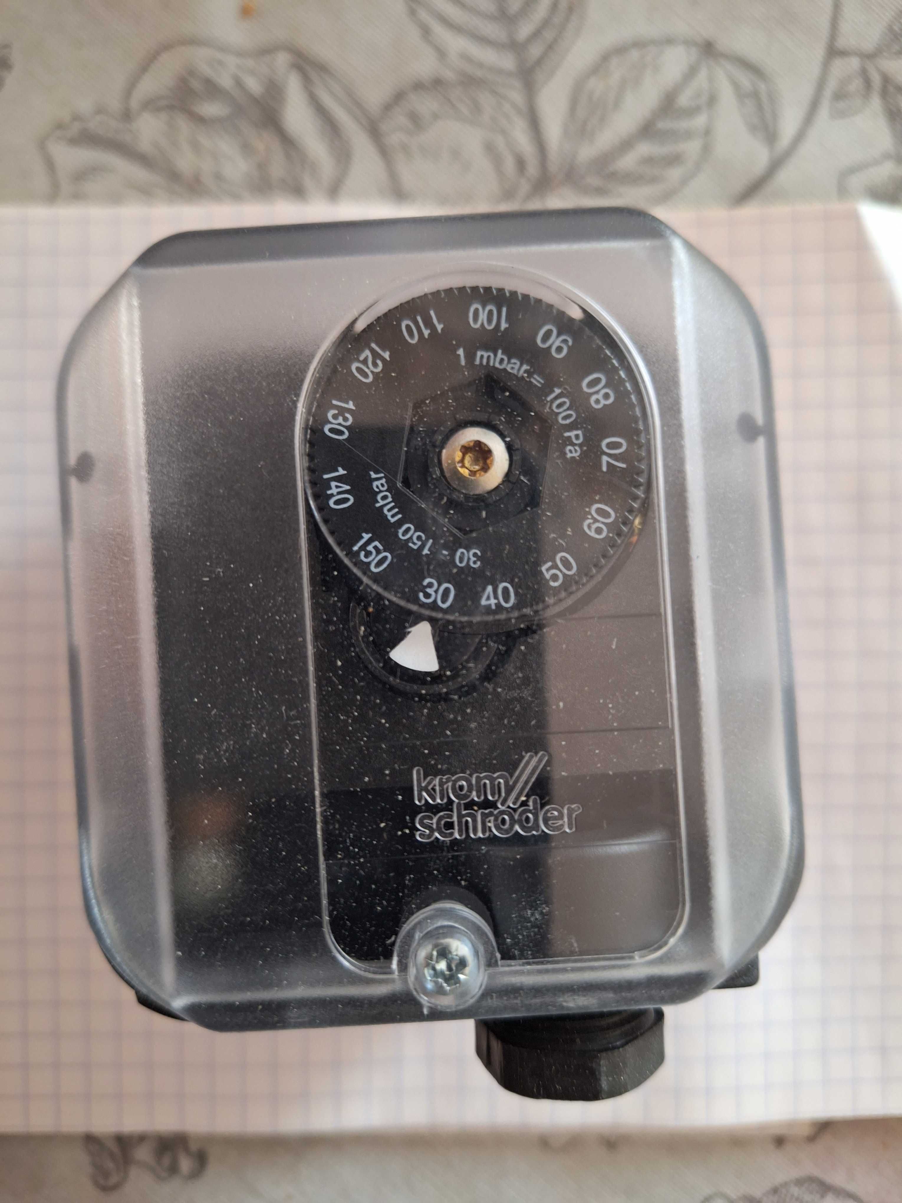 CZUJNIK  ciśnienia dg150b-3